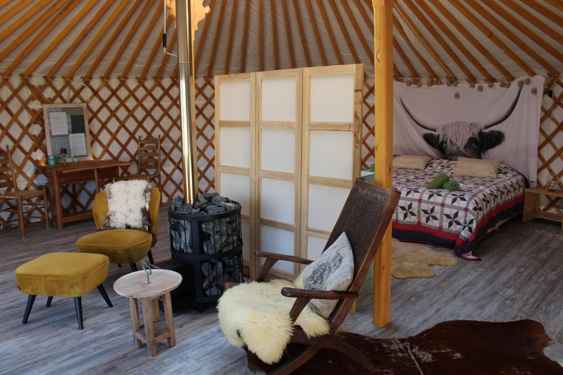 Luxe tent Luxe Yurt Koudekerke